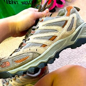 Northface trail grip hiking shoes